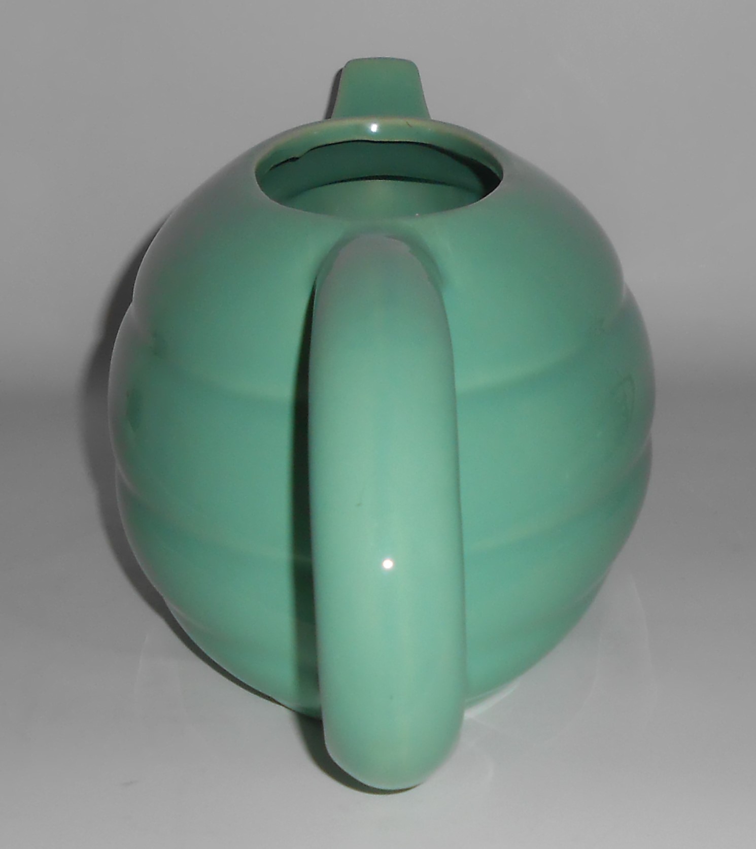 VINTAGE Bauer Pottery Gloss Pastel Kitchenware Lt Green