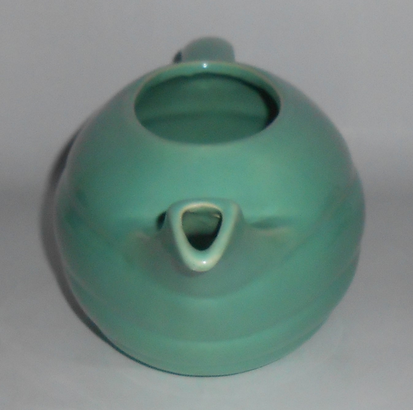 VINTAGE Bauer Pottery Gloss Pastel Kitchenware Lt Green