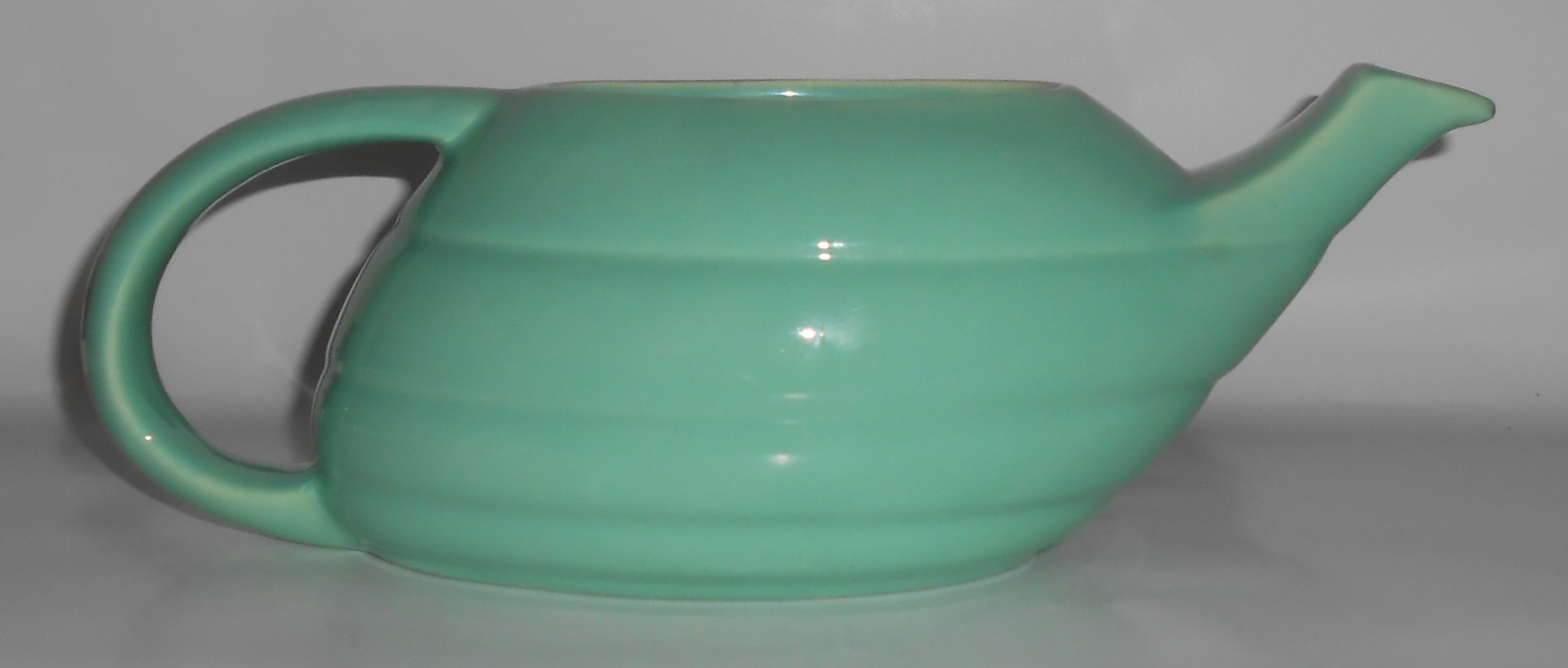 VINTAGE Bauer Pottery Gloss Pastel Kitchenware Lt Green