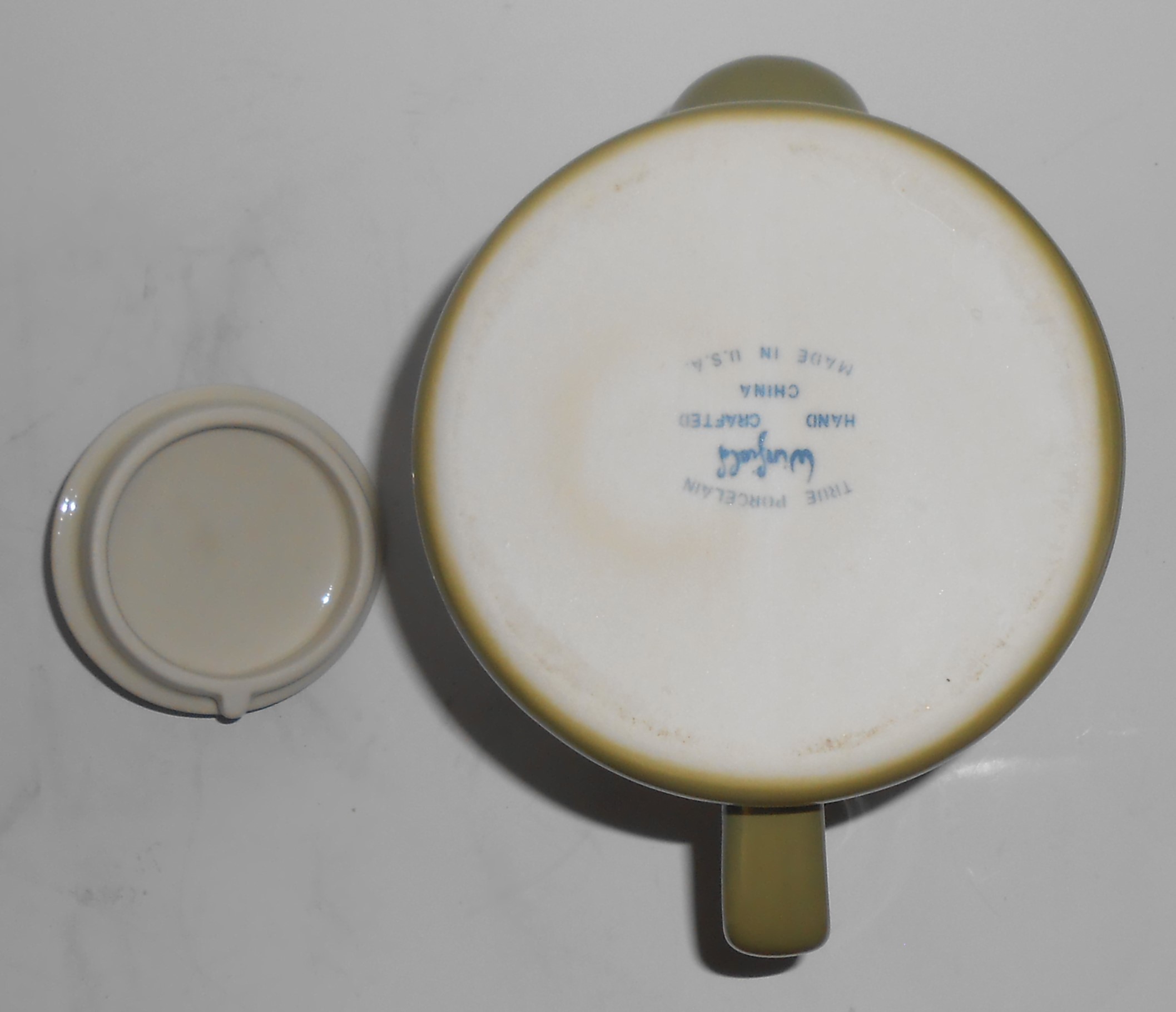 VINTAGE Winfield China Pottery Green/White Duotone Coff