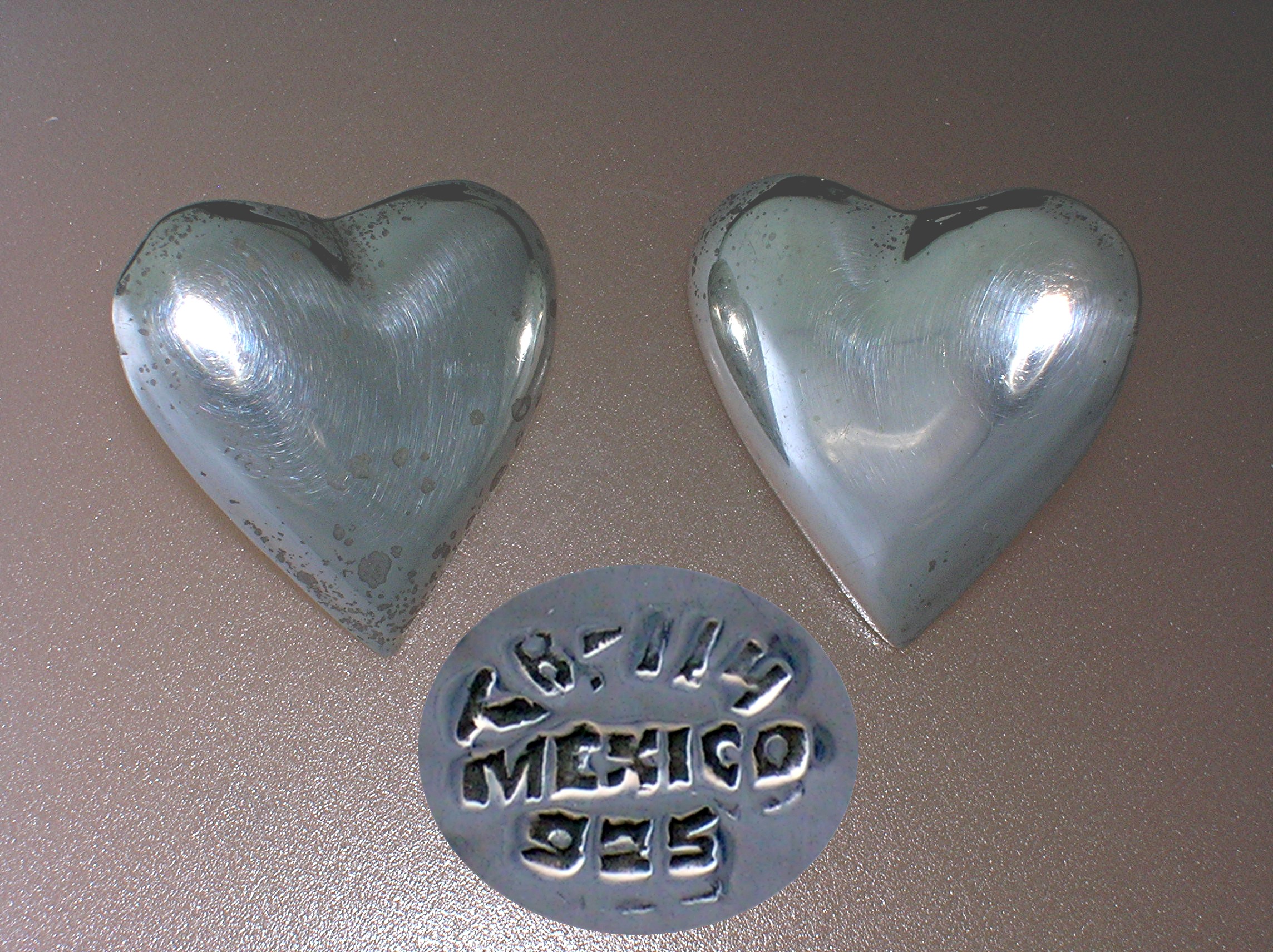 Taxco  Sterling Silver Heart Earrings Post Mexico