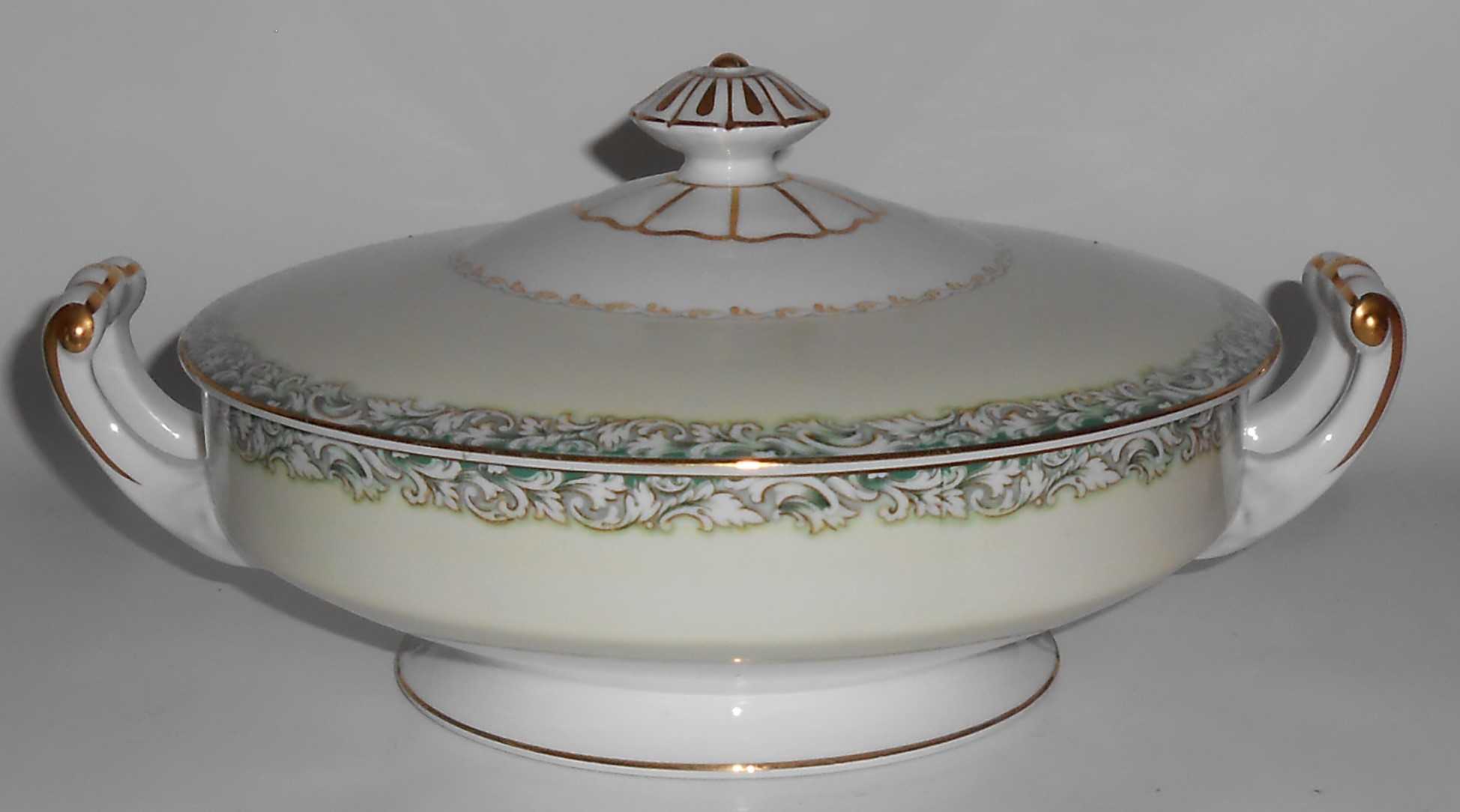 Noritake China White Rose w/Gold Mystery Covered Veg
